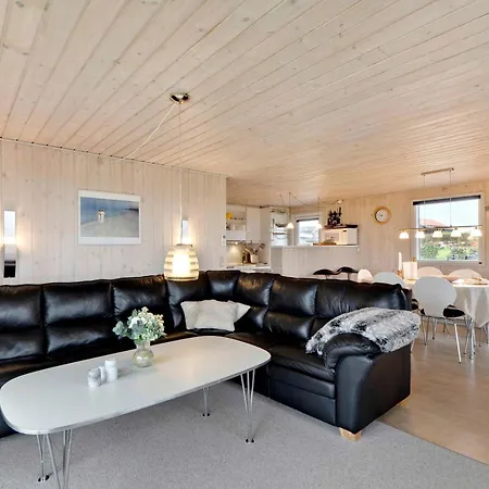 Fantastic View Over Veno Bay Semesterbostad *