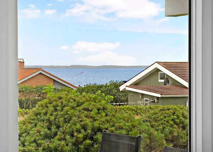 Fantastic View Over Veno Bay Hébergement de vacances